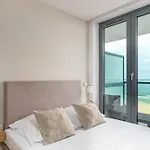 Apartament Jantaris - *