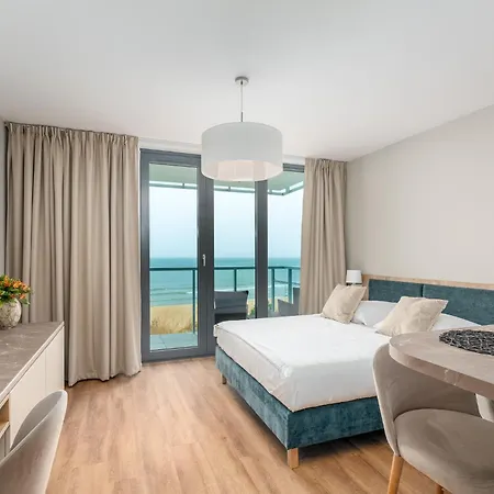 Jantaris - アパート *